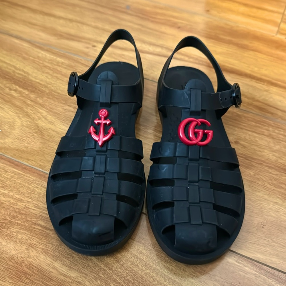 Gucci children’s nautical sandal